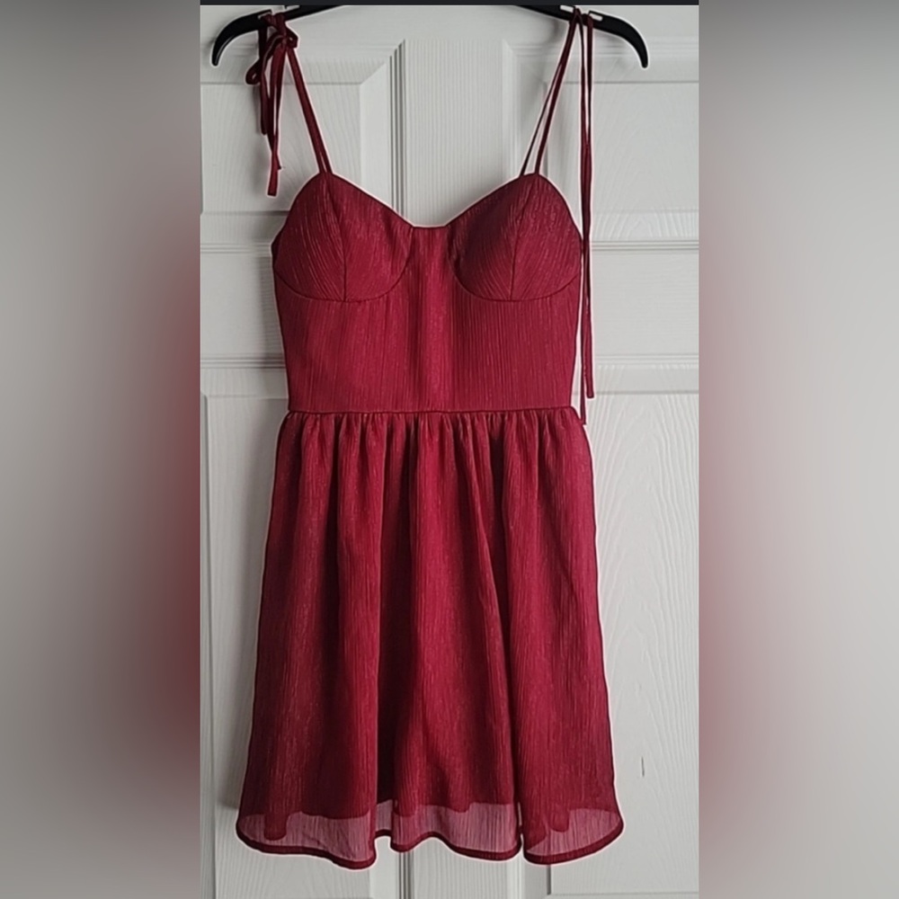 SPEECHLESS Red Pleated Spaghetti Strap Sundress for Weddings